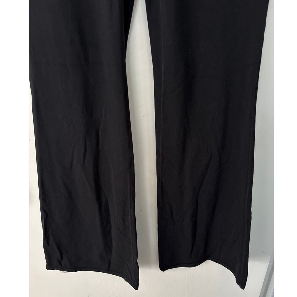 Athleta Elation Flare Pant Size Large Tall LT Black Style 981683 Yoga Workout - Picture 3 of 9